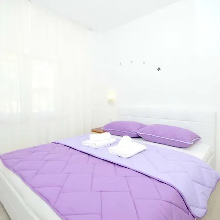 Apartment Mira Trogir Exterior photo
