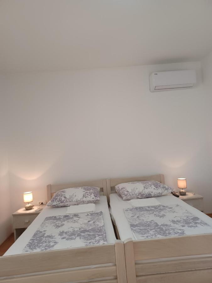 Mira Apartment Trogir