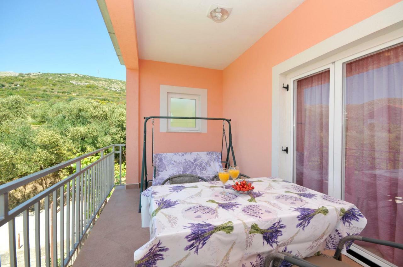 Mira Apartment Trogir