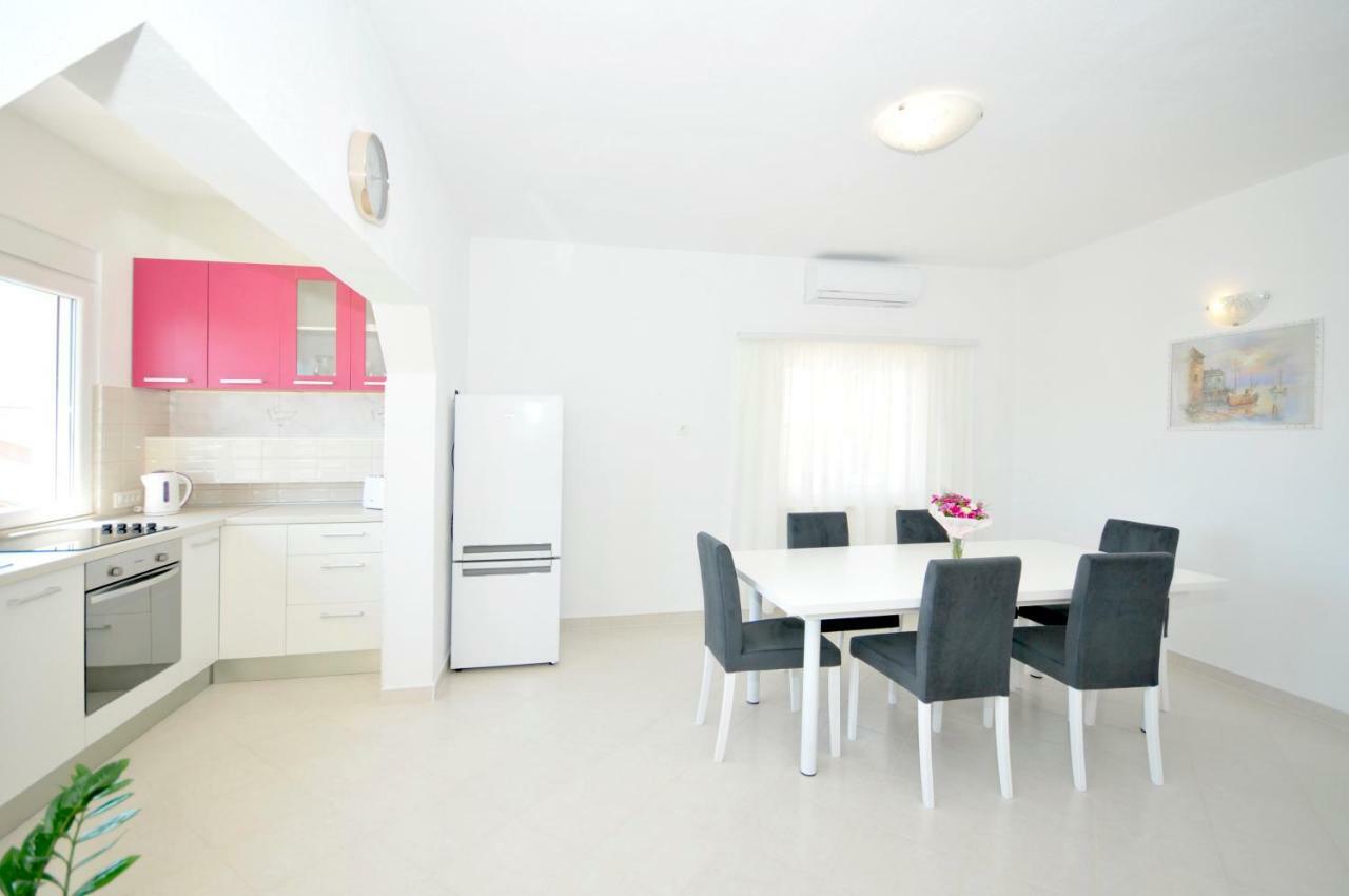 Apartment Mira Trogir